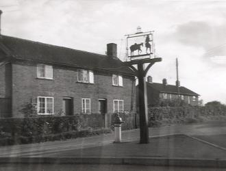 1950s Fress village sign